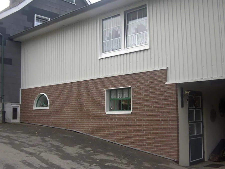 moderne Fassadenbekleidung mit zeitgemäßen Materialien
